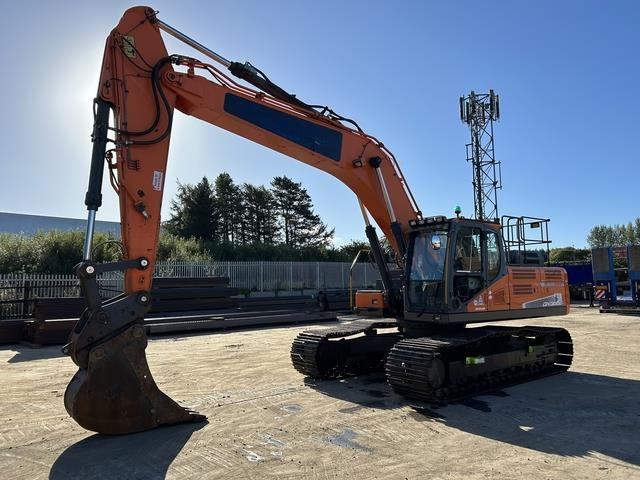 Doosan DX300LC-5 - Багер гасеничар: слика 1 Doosan DX300LC-5 - Багер гасеничар: слика 1