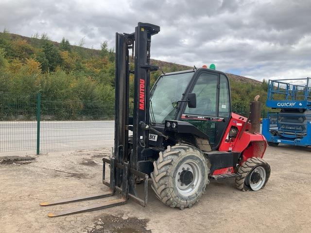 Manitou M30-4 - Вилушкар за груб терен: слика 1 Manitou M30-4 - Вилушкар за груб терен: слика 1