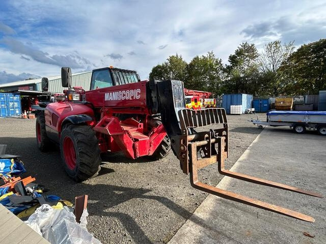 Manitou MT1435 - Телескопски ракувач: слика 4 Manitou MT1435 - Телескопски ракувач: слика 4