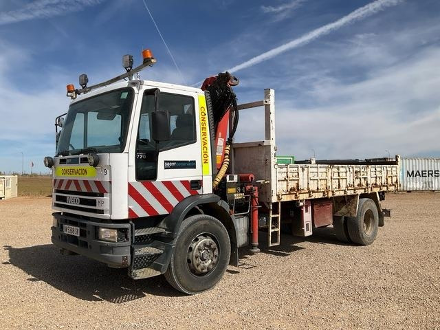Iveco 170E23 - Камион со кран: слика 1 Iveco 170E23 - Камион со кран: слика 1