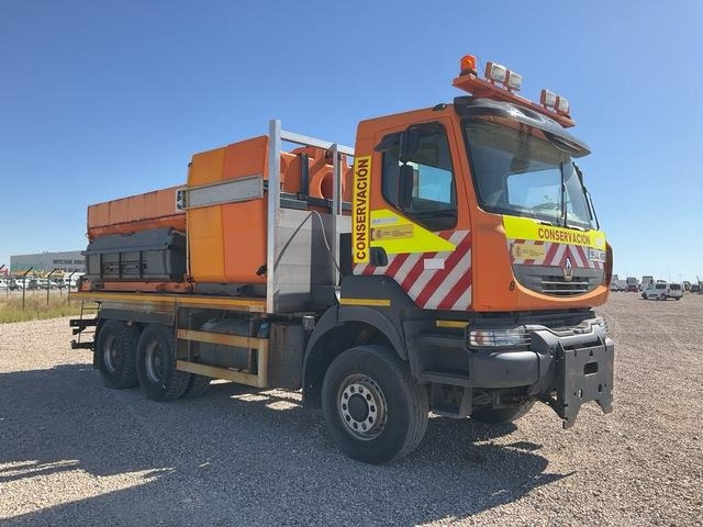 Renault Kerax 430DXI - Машина за чистење снег: слика 4 Renault Kerax 430DXI - Машина за чистење снег: слика 4