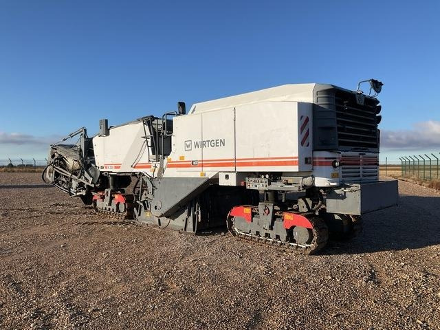 Wirtgen W250 - Асфалтна мелница: слика 2 Wirtgen W250 - Асфалтна мелница: слика 2