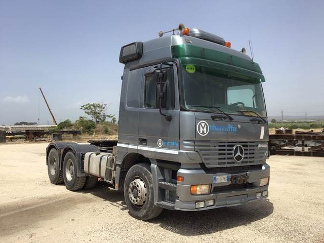Mercedes-Benz Actros 3353S - Камион влекач: слика 4 Mercedes-Benz Actros 3353S - Камион влекач: слика 4