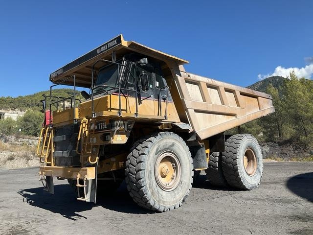CAT 775E - Голем истоварувач/ Камион за камења: слика 1 CAT 775E - Голем истоварувач/ Камион за камења: слика 1