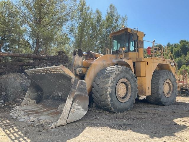 CAT 990 - Натоварувач на тркала: слика 1 CAT 990 - Натоварувач на тркала: слика 1