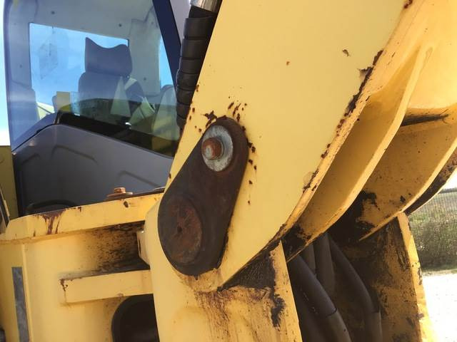 New Holland MH2.6 - Багер на тркала: слика 5 New Holland MH2.6 - Багер на тркала: слика 5