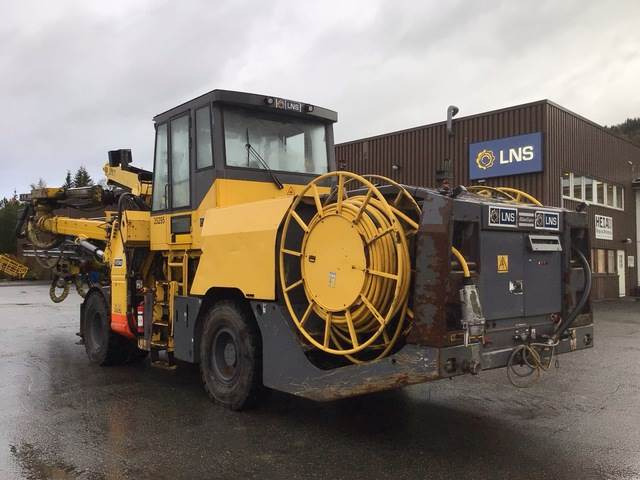 Atlas Copco XE3C - Рударска машина: слика 2 Atlas Copco XE3C - Рударска машина: слика 2