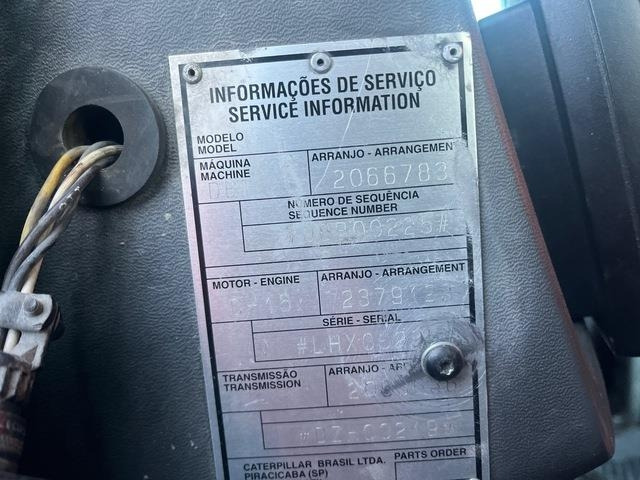 CAT D8T - Булдожер: слика 5 CAT D8T - Булдожер: слика 5