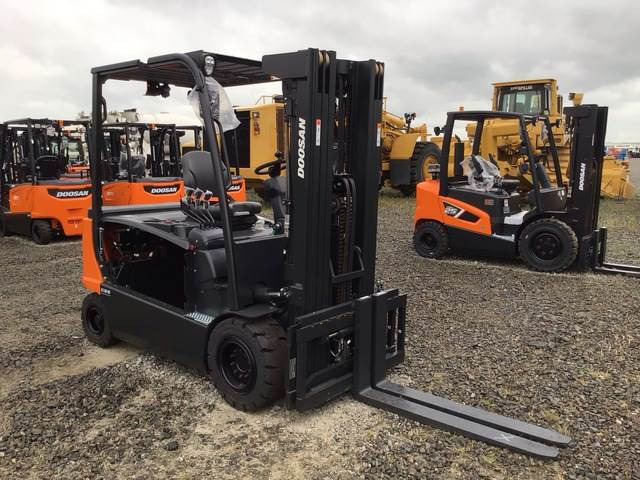 Doosan B35X-7 PLUS - Електричен вилушкар: слика 4 Doosan B35X-7 PLUS - Електричен вилушкар: слика 4