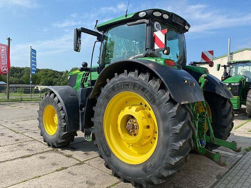 John Deere 6215R AutoPowr 50km/h - Трактор: слика 5 John Deere 6215R AutoPowr 50km/h - Трактор: слика 5