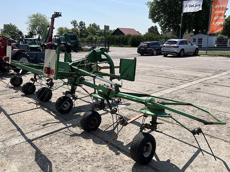 Kuhn GF 630 1MH - John Deere - Превртувач и гребло: слика 4 Kuhn GF 630 1MH - John Deere - Превртувач и гребло: слика 4