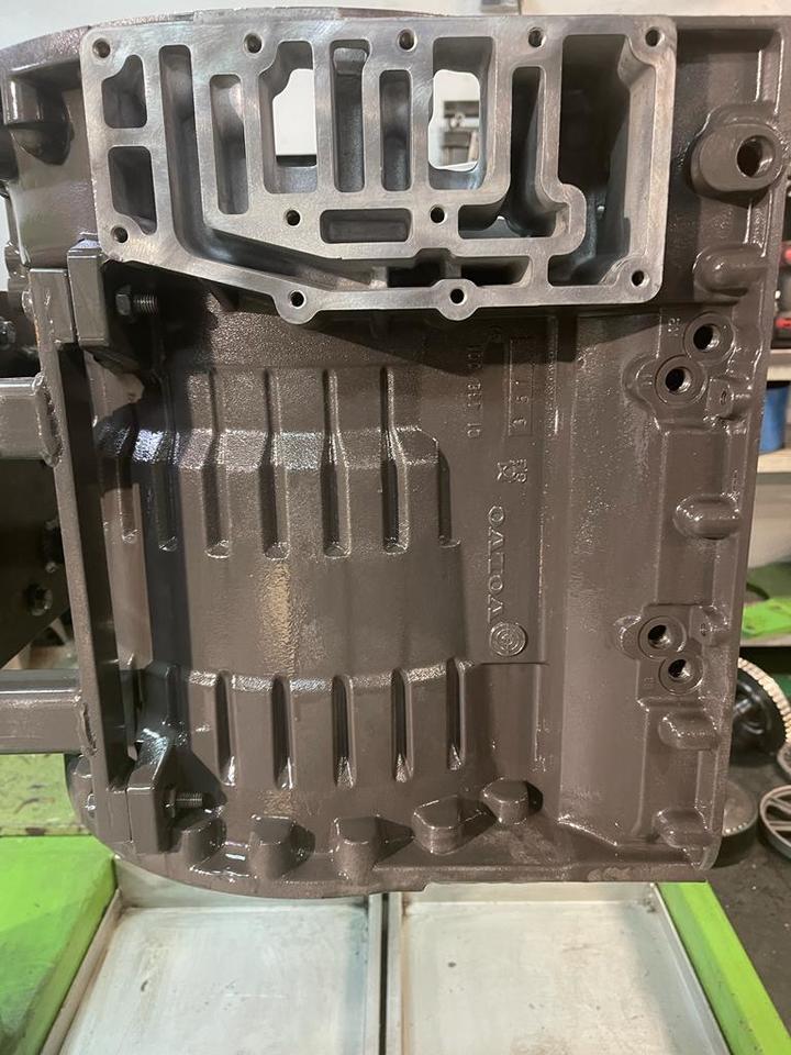 VOLVO PT1560 22545 - Менувач и делови за Истоварувач: слика 1 VOLVO PT1560 22545 - Менувач и делови за Истоварувач: слика 1