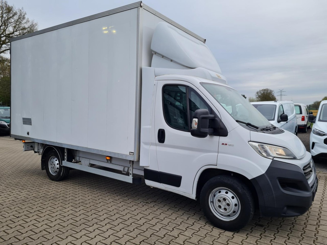 Fiat Ducato 35 Koffer 150 maxi Multijet Klima - Комбе фургон: слика 3 Fiat Ducato 35 Koffer 150 maxi Multijet Klima - Комбе фургон: слика 3