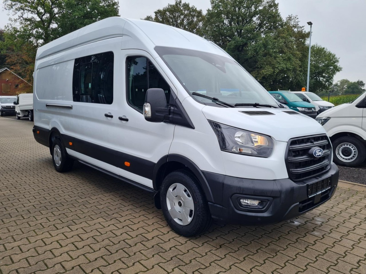 Ford Transit 350 Kasten Doka L4H3 Trend 4x4 AHK KAMERA - Товарно комбе, Комби со двојна кабина: слика 3 Ford Transit 350 Kasten Doka L4H3 Trend 4x4 AHK KAMERA - Товарно комбе, Комби со двојна кабина: слика 3
