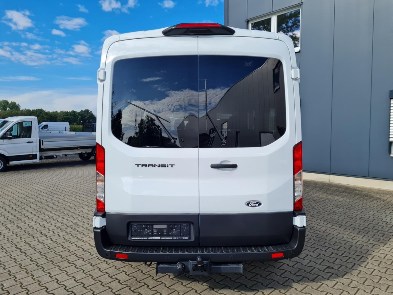 Ford Transit 350 Kombi 9-Sitze L3 AG Trend AHK KAMERA - Минибус, Патничко комбе: слика 5 Ford Transit 350 Kombi 9-Sitze L3 AG Trend AHK KAMERA - Минибус, Патничко комбе: слика 5