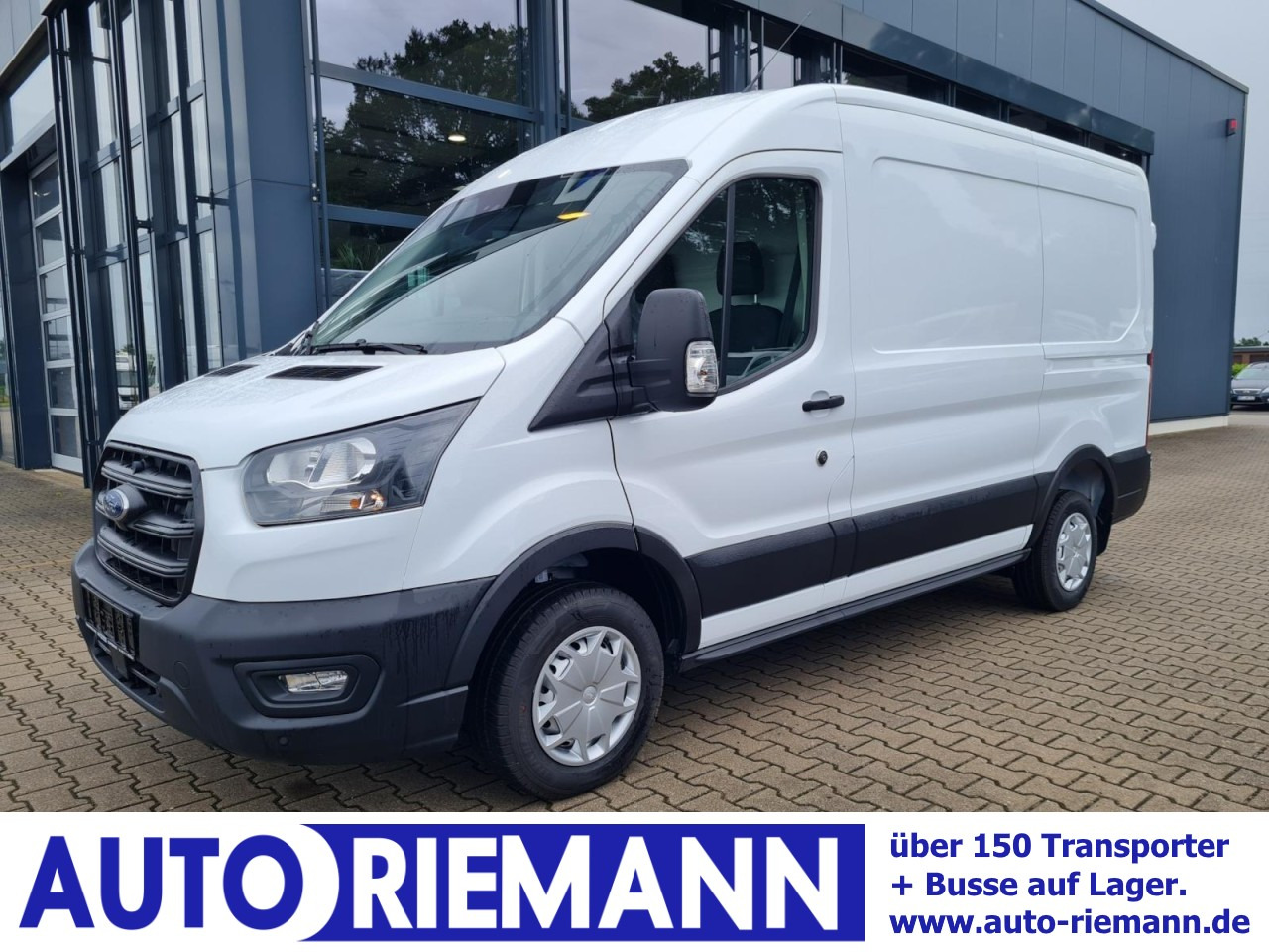 Ford Transit Kasten TDCi L2H2 Trend Klima Holzverkleid. - Мало комбе: слика 1 Ford Transit Kasten TDCi L2H2 Trend Klima Holzverkleid. - Мало комбе: слика 1