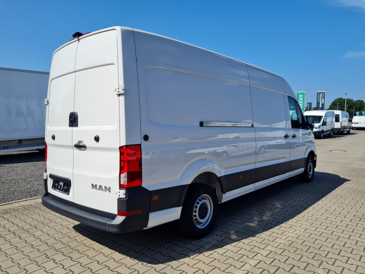 Man TGE 3.140 Kasten lang L4H3 KAMERA LED HOLZLADEBODEN - Товарно комбе: слика 4 Man TGE 3.140 Kasten lang L4H3 KAMERA LED HOLZLADEBODEN - Товарно комбе: слика 4