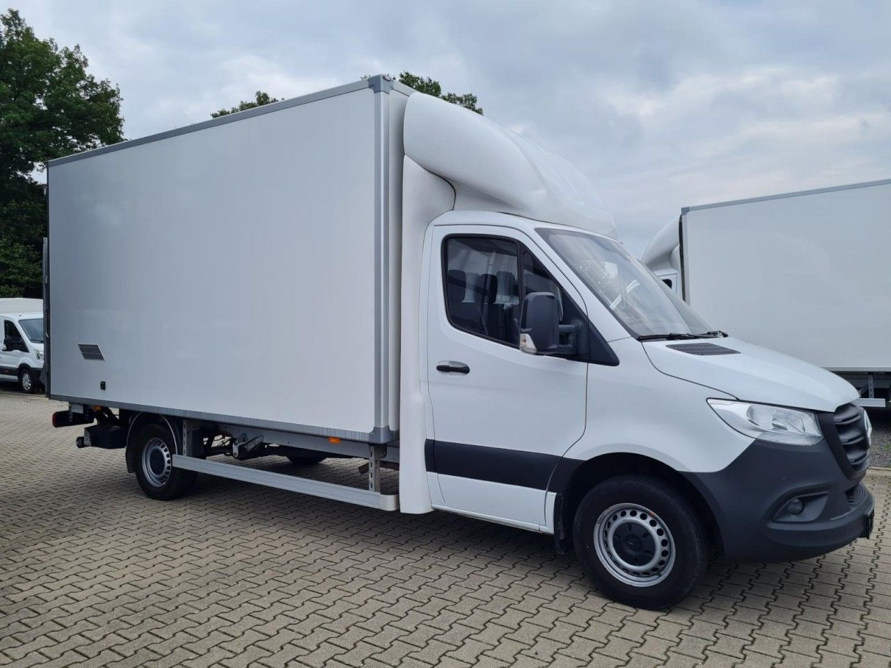 Mercedes-Benz Sprinter 315 CDI Koffer LBW RWD KLIMA TEMPOMAT - Комбе фургон: слика 3 Mercedes-Benz Sprinter 315 CDI Koffer LBW RWD KLIMA TEMPOMAT - Комбе фургон: слика 3