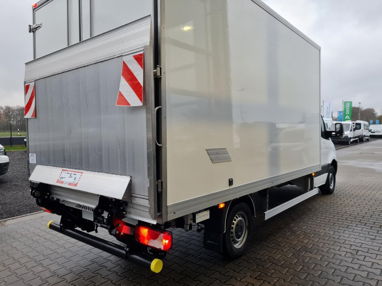 Mercedes-Benz Sprinter 315 Cdi Koffer LBW Klima - Комбе фургон: слика 4 Mercedes-Benz Sprinter 315 Cdi Koffer LBW Klima - Комбе фургон: слика 4