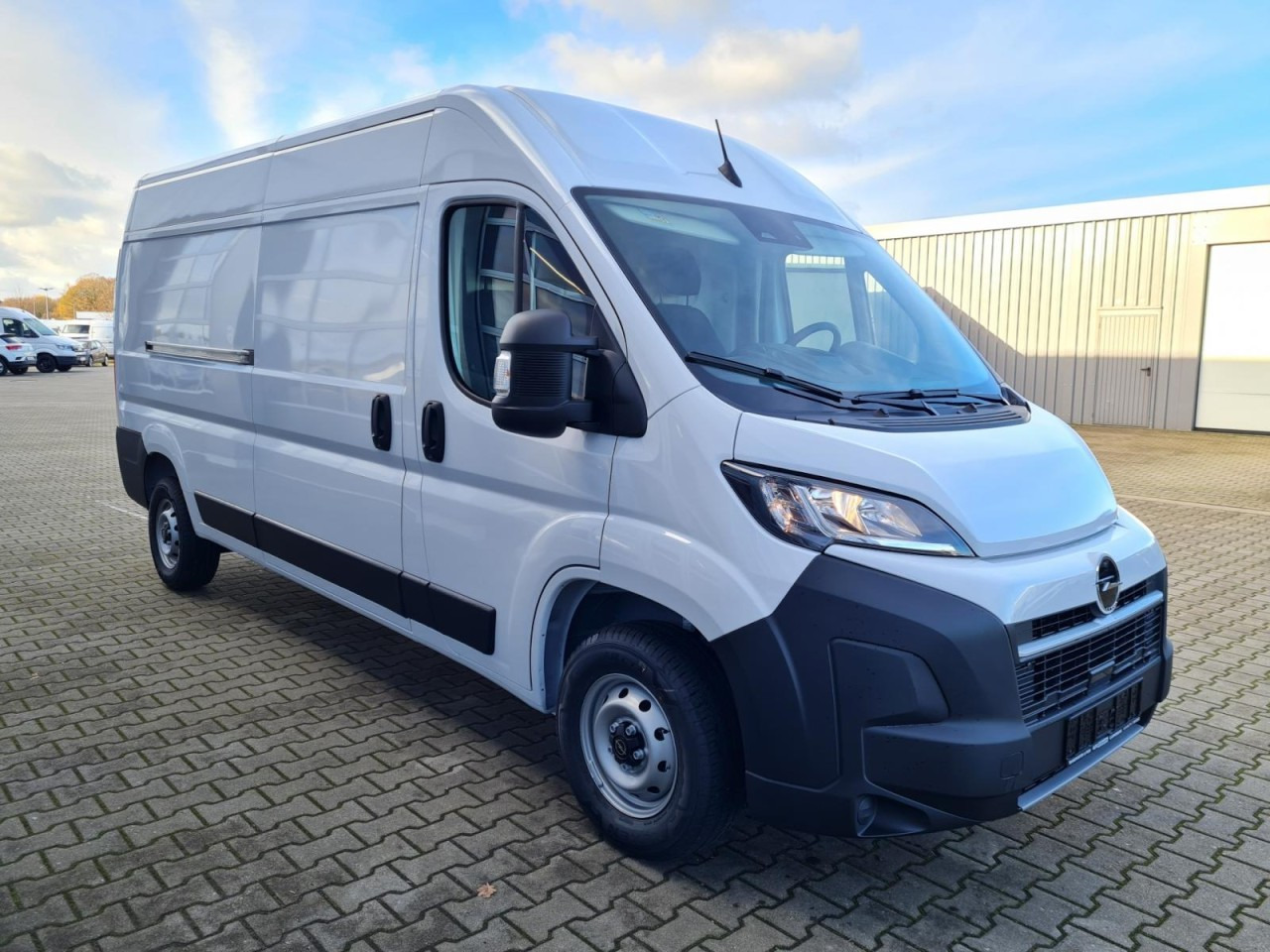Opel Movano Kasten 2.2 HDI 180 L3H2 Klima NAVI TEMPOMAT - Товарно комбе: слика 3 Opel Movano Kasten 2.2 HDI 180 L3H2 Klima NAVI TEMPOMAT - Товарно комбе: слика 3