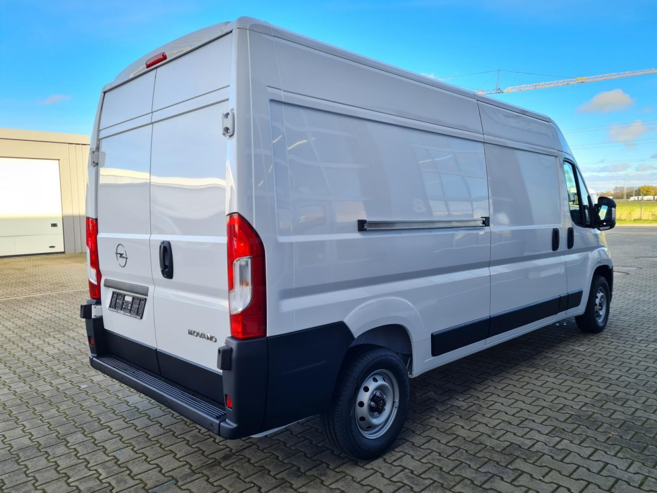 Opel Movano Kasten 2.2 HDI 180 L3H2 Klima NAVI TEMPOMAT - Товарно комбе: слика 4 Opel Movano Kasten 2.2 HDI 180 L3H2 Klima NAVI TEMPOMAT - Товарно комбе: слика 4