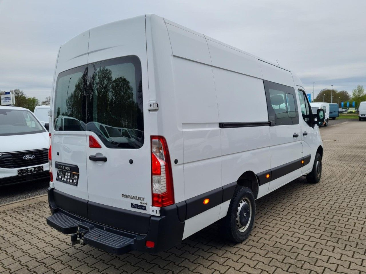 Renault Master 35 Kasten LR Doka 6-Sitze 4x4 Allrad AHK - Товарно комбе, Комби со двојна кабина: слика 4 Renault Master 35 Kasten LR Doka 6-Sitze 4x4 Allrad AHK - Товарно комбе, Комби со двојна кабина: слика 4