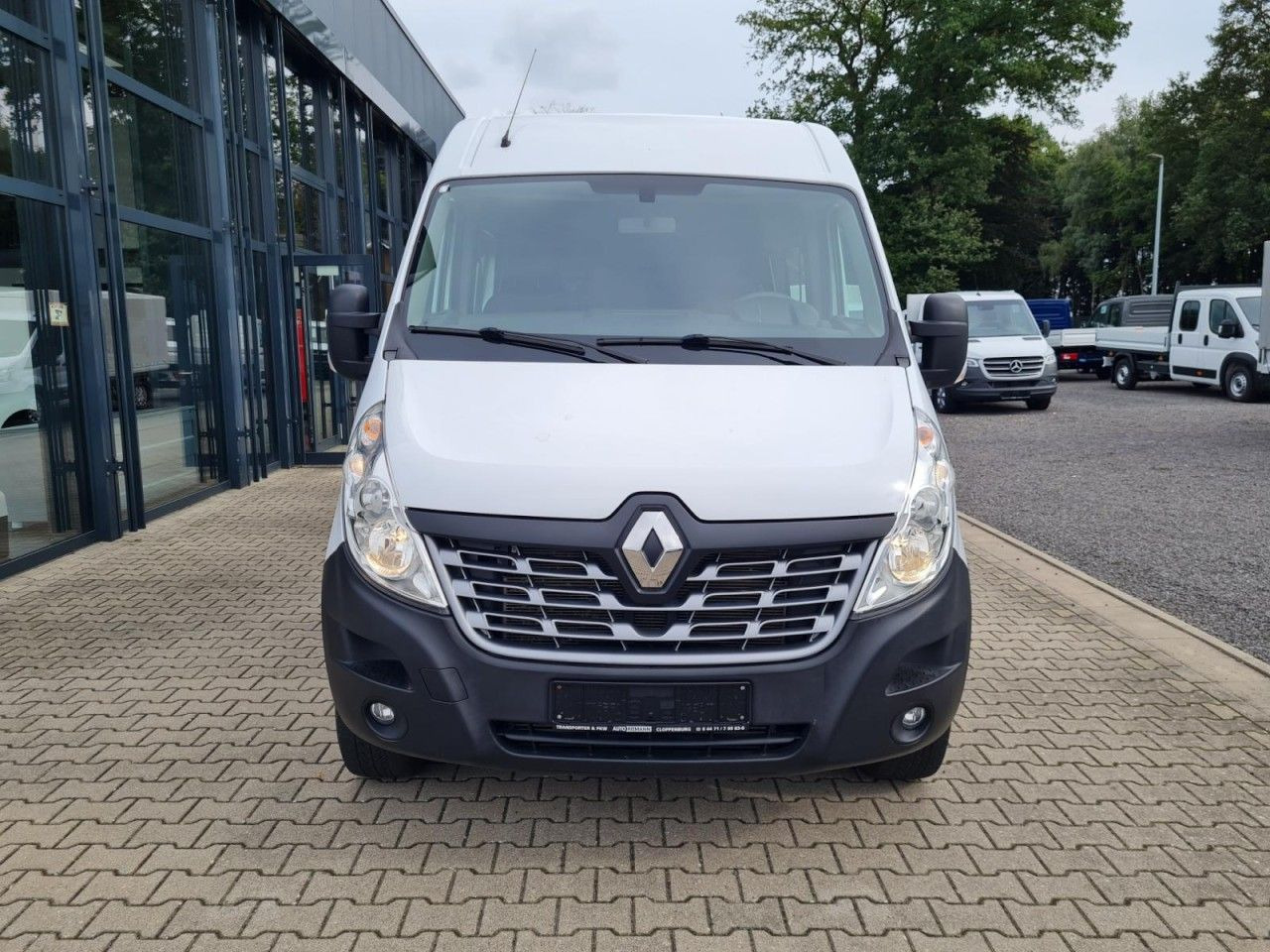 Renault Master 35 Kasten LR Doka 6-Sitze 4x4 Allrad AHK - Товарно комбе, Комби со двојна кабина: слика 2 Renault Master 35 Kasten LR Doka 6-Sitze 4x4 Allrad AHK - Товарно комбе, Комби со двојна кабина: слика 2