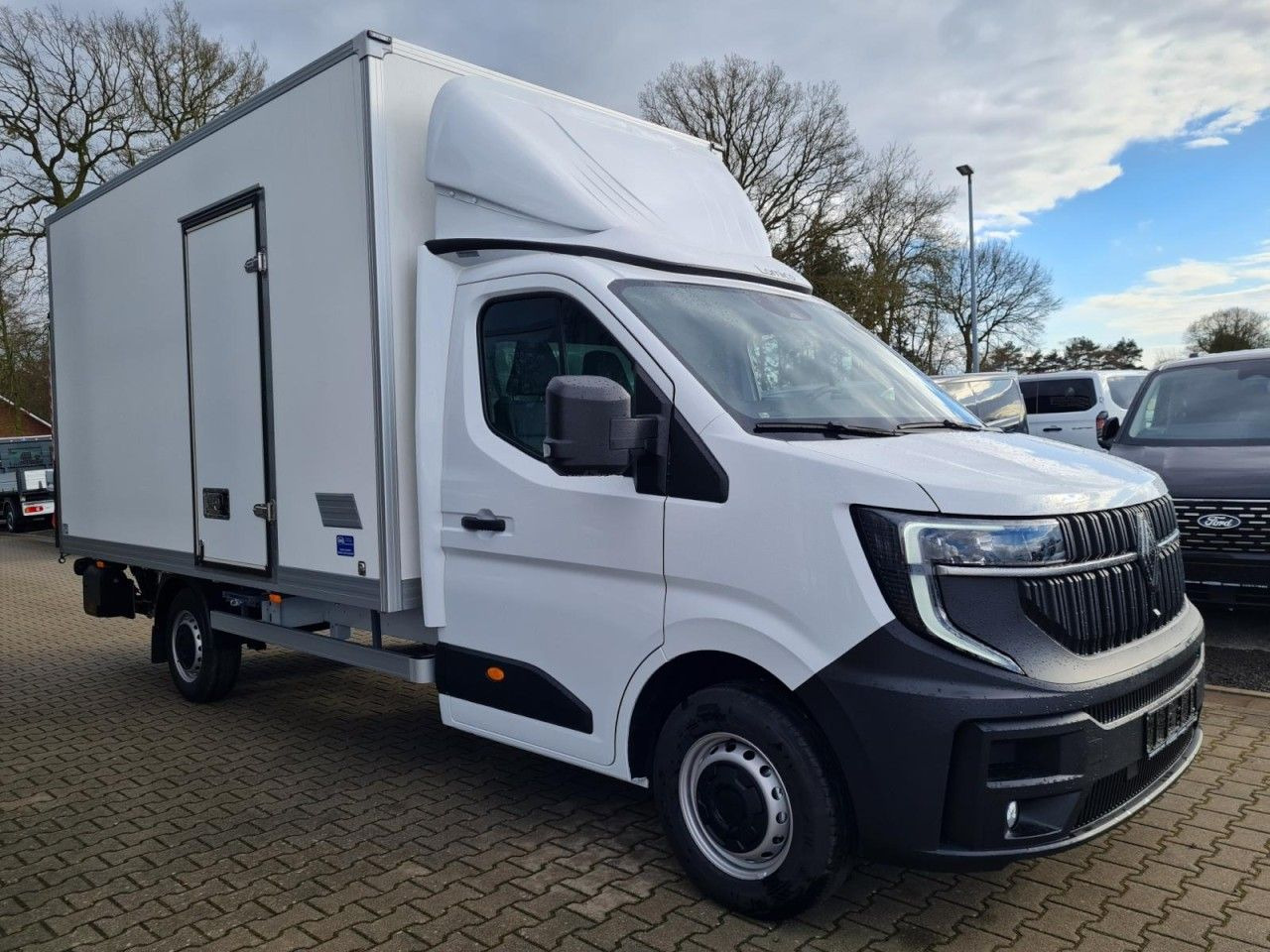 Renault Master 35 New Möbel Koffer LBW LUFTFEDERUNG KAME - Комбе фургон: слика 3 Renault Master 35 New Möbel Koffer LBW LUFTFEDERUNG KAME - Комбе фургон: слика 3