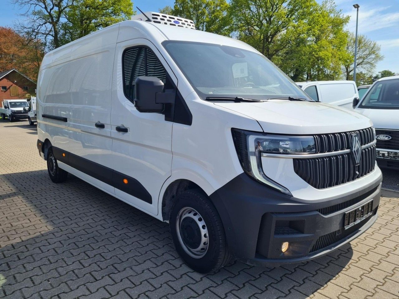 Renault Master New 3,5 t Kühlkasten Carrier L3H2 Kamera - Комбе ладилник: слика 3 Renault Master New 3,5 t Kühlkasten Carrier L3H2 Kamera - Комбе ладилник: слика 3