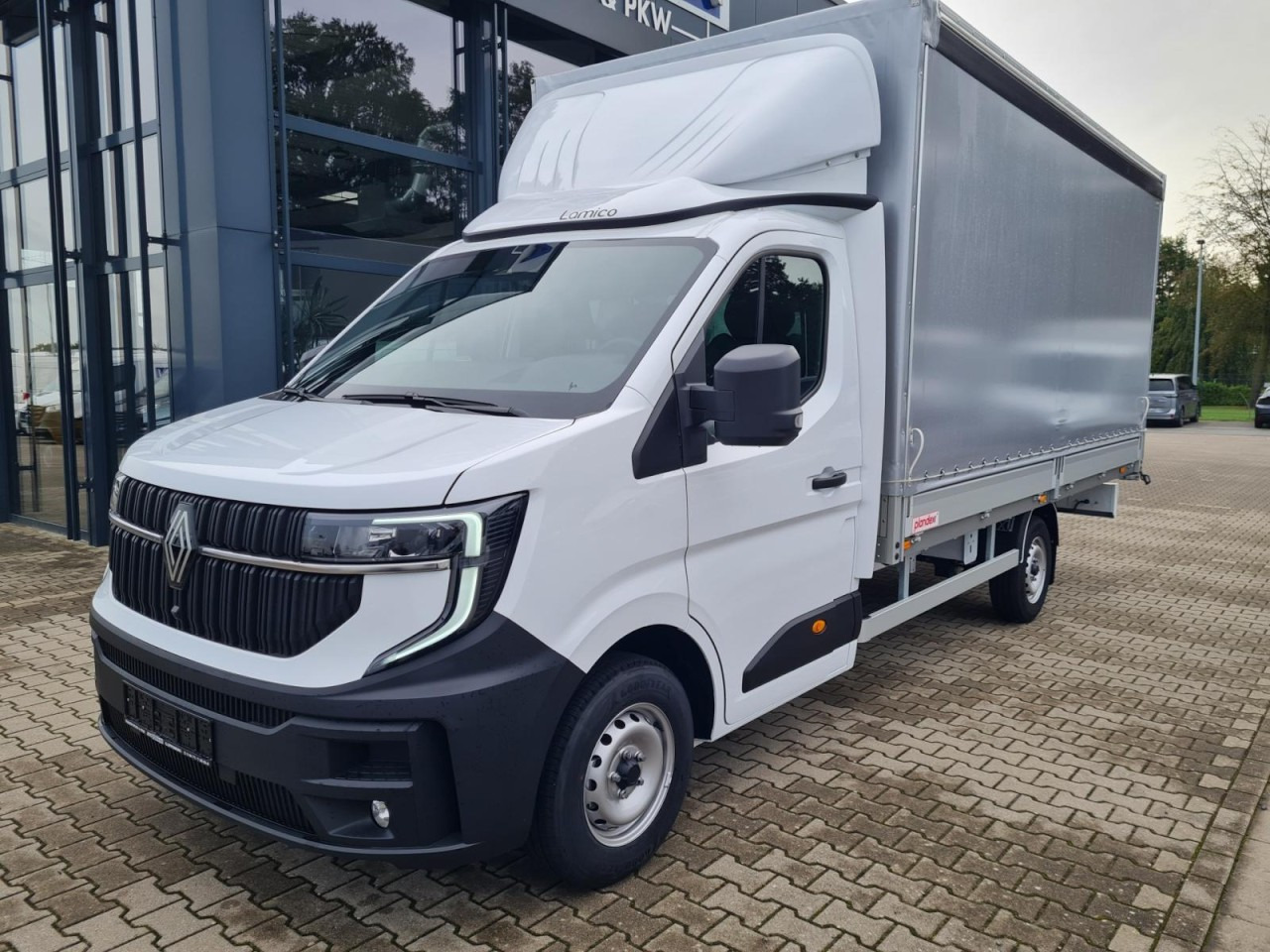 Renault Master Pritsche Schiebe Plane 10 Pal. LUFTFEDERUNG - Комбе со церада: слика 2 Renault Master Pritsche Schiebe Plane 10 Pal. LUFTFEDERUNG - Комбе со церада: слика 2