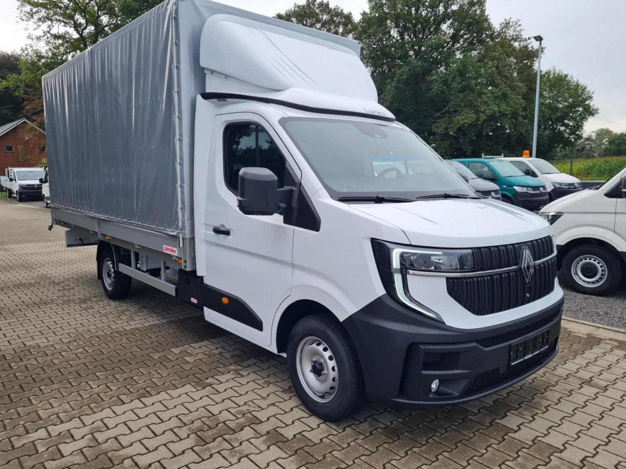Renault Master Pritsche Schiebe Plane 10 Pal. LUFTFEDERUNG - Комбе со церада: слика 4 Renault Master Pritsche Schiebe Plane 10 Pal. LUFTFEDERUNG - Комбе со церада: слика 4