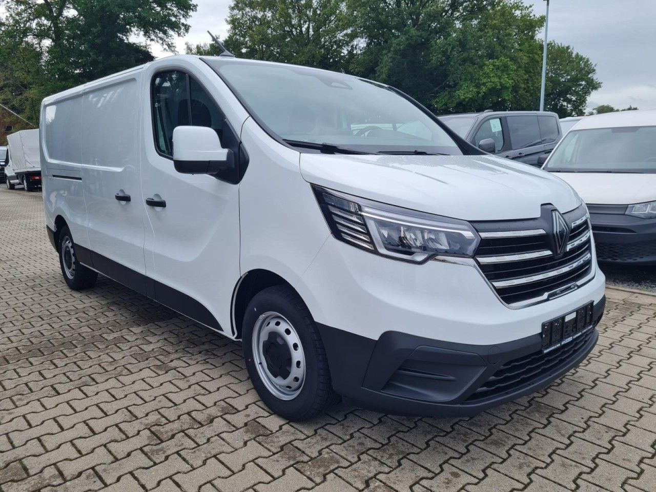 Renault Trafic Kühlkasten 3.0t L2 KLIMA LED NAVI_APP TEM - Комбе ладилник: слика 3 Renault Trafic Kühlkasten 3.0t L2 KLIMA LED NAVI_APP TEM - Комбе ладилник: слика 3