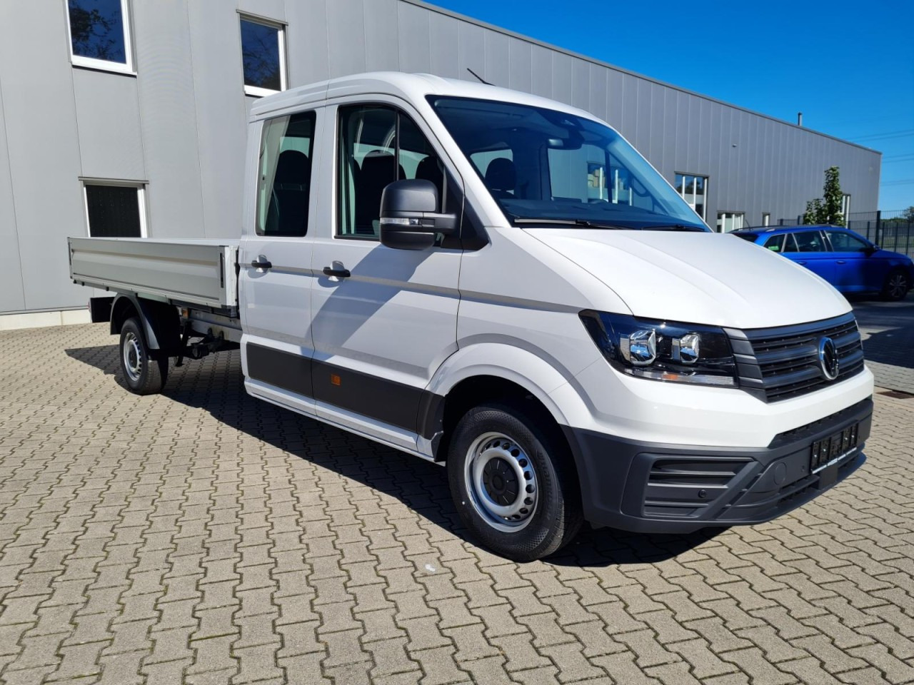 Volkswagen Crafter 35 DOKA 7-Sitze lang L4 KLIMA TEMPOMAT - Комбе со отворен сандак, Комби со двојна кабина: слика 3 Volkswagen Crafter 35 DOKA 7-Sitze lang L4 KLIMA TEMPOMAT - Комбе со отворен сандак, Комби со двојна кабина: слика 3