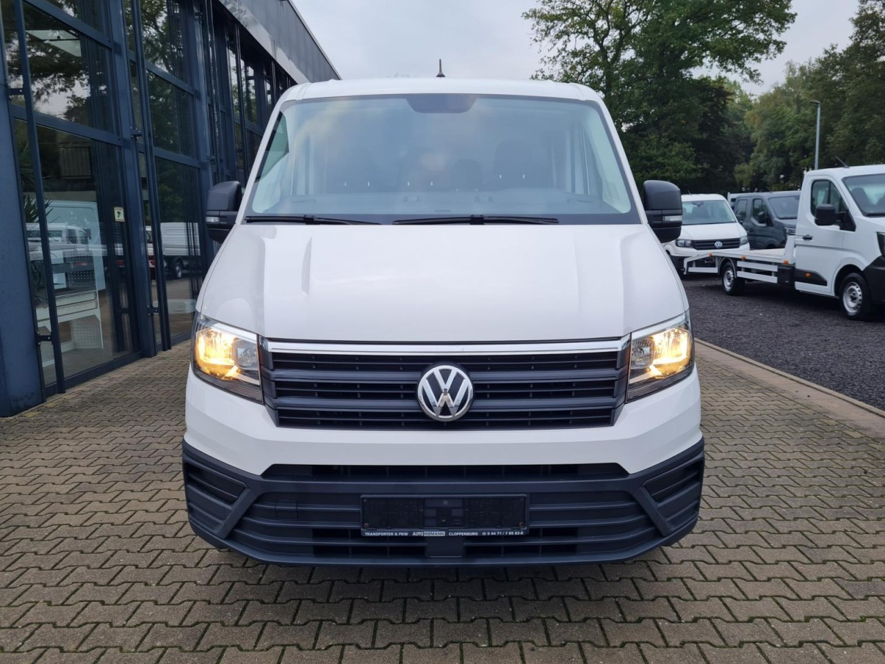 Volkswagen Crafter 35 Doka MR Pritsche AHK Klima 7 Sitzer - Комбе со отворен сандак, Комби со двојна кабина: слика 2 Volkswagen Crafter 35 Doka MR Pritsche AHK Klima 7 Sitzer - Комбе со отворен сандак, Комби со двојна кабина: слика 2