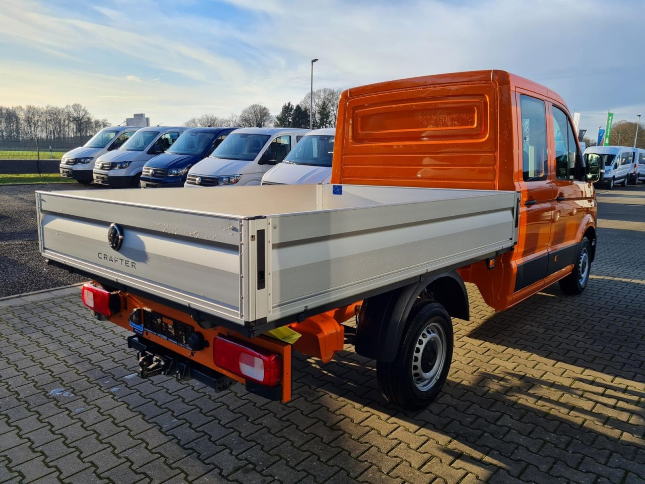 Volkswagen Crafter 35 Doka Pritsche MR AHK KLIMA PDC TEMPOMAT - Комбе со отворен сандак, Комби со двојна кабина: слика 4 Volkswagen Crafter 35 Doka Pritsche MR AHK KLIMA PDC TEMPOMAT - Комбе со отворен сандак, Комби со двојна кабина: слика 4