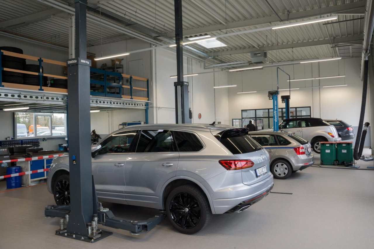 Нов Комбе со отворен сандак, Комби со двојна кабина Volkswagen Crafter 35 Doka TDI MR Pritsche KLIMA TEMPOMAT: слика 7 Нов Комбе со отворен сандак, Комби со двојна кабина Volkswagen Crafter 35 Doka TDI MR Pritsche KLIMA TEMPOMAT: слика 7