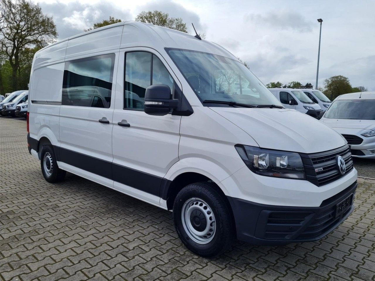 Volkswagen Crafter 35 Kasten Plus Doka mixto 4motion AHK - Товарно комбе, Комби со двојна кабина: слика 3 Volkswagen Crafter 35 Kasten Plus Doka mixto 4motion AHK - Товарно комбе, Комби со двојна кабина: слика 3