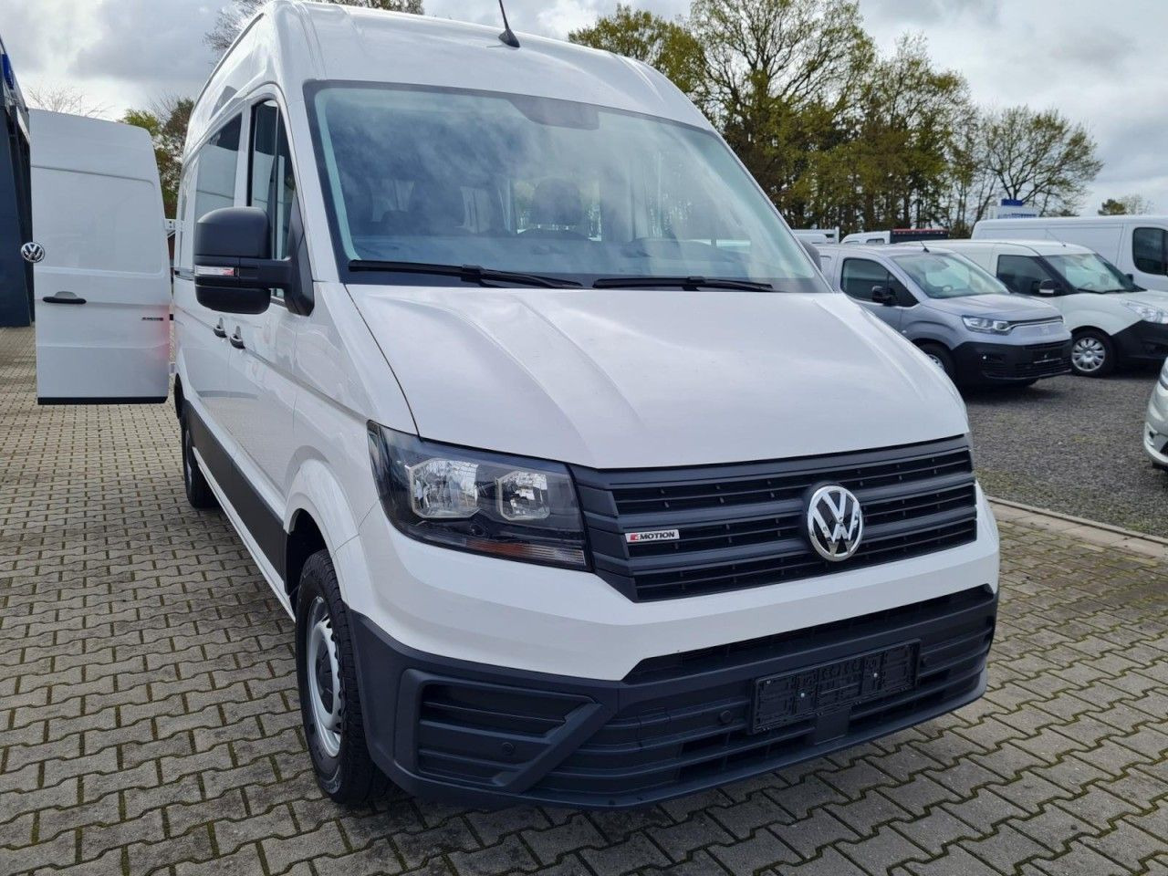 Volkswagen Crafter 35 Kasten Plus Doka mixto 4motion AHK - Товарно комбе, Комби со двојна кабина: слика 2 Volkswagen Crafter 35 Kasten Plus Doka mixto 4motion AHK - Товарно комбе, Комби со двојна кабина: слика 2
