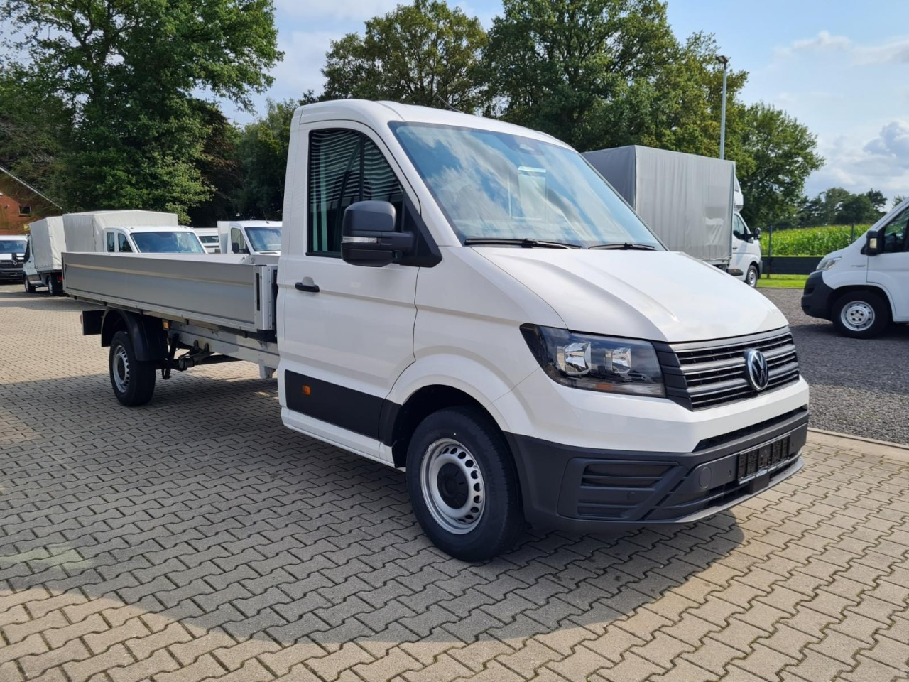 Volkswagen Crafter 35 Pritsche L4 lang KLIMA NAVI/APP TEMPOMAT - Комбе со отворен сандак: слика 3 Volkswagen Crafter 35 Pritsche L4 lang KLIMA NAVI/APP TEMPOMAT - Комбе со отворен сандак: слика 3