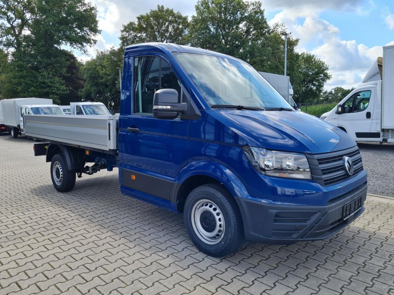 Volkswagen Crafter 35 Pritsche TDI L3 KLIMA TEMPOMAT 3 Sitz - Комбе со отворен сандак: слика 3 Volkswagen Crafter 35 Pritsche TDI L3 KLIMA TEMPOMAT 3 Sitz - Комбе со отворен сандак: слика 3