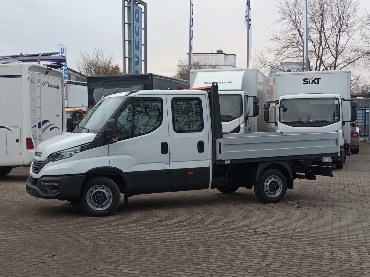 Iveco Daily 35S16H3.0A8YD *2,8m Pritsche* *KLIMA*AH... - Комбе со отворен сандак: слика 2 Iveco Daily 35S16H3.0A8YD *2,8m Pritsche* *KLIMA*AH... - Комбе со отворен сандак: слика 2