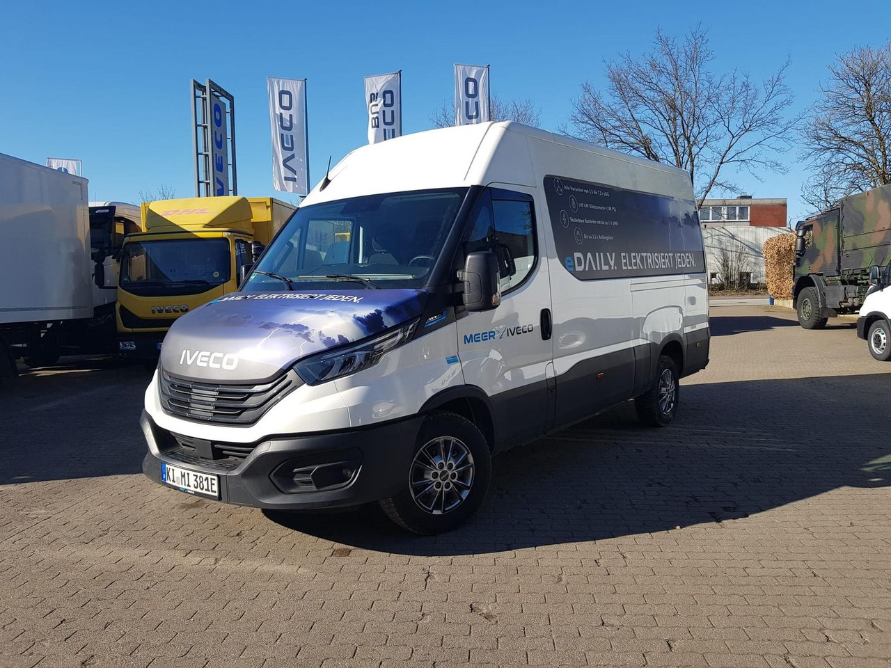 Iveco Daily 38S14E V Rückfahrkamera, AHK mit 3,5t, ... - Товарно комбе, Електрично комбе: слика 1 Iveco Daily 38S14E V Rückfahrkamera, AHK mit 3,5t, ... - Товарно комбе, Електрично комбе: слика 1