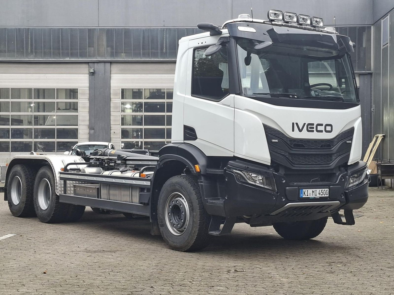 Iveco X-Way AD300X46Z/P HR OFF MEILER ABROLLKIPPER ... - Кипер: слика 1 Iveco X-Way AD300X46Z/P HR OFF MEILER ABROLLKIPPER ... - Кипер: слика 1