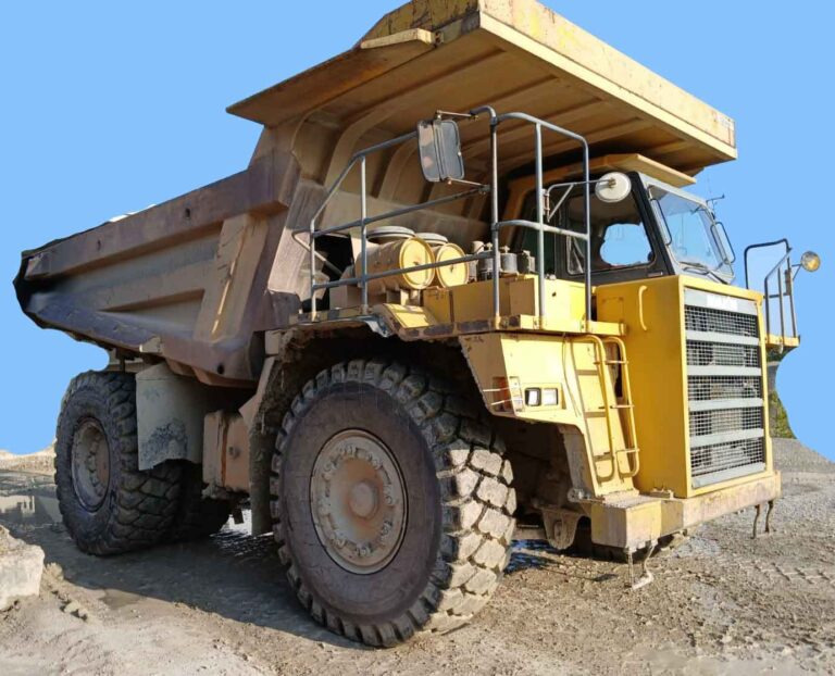 Komatsu HD605-5 – Dumper - Истоварувач: слика 1 Komatsu HD605-5 – Dumper - Истоварувач: слика 1