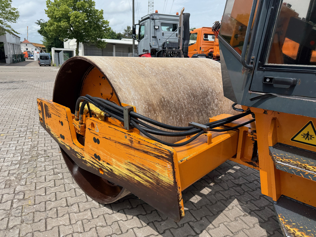 Компактор Bomag BW 213D-2 Walzenzug: слика 8 Компактор Bomag BW 213D-2 Walzenzug: слика 8