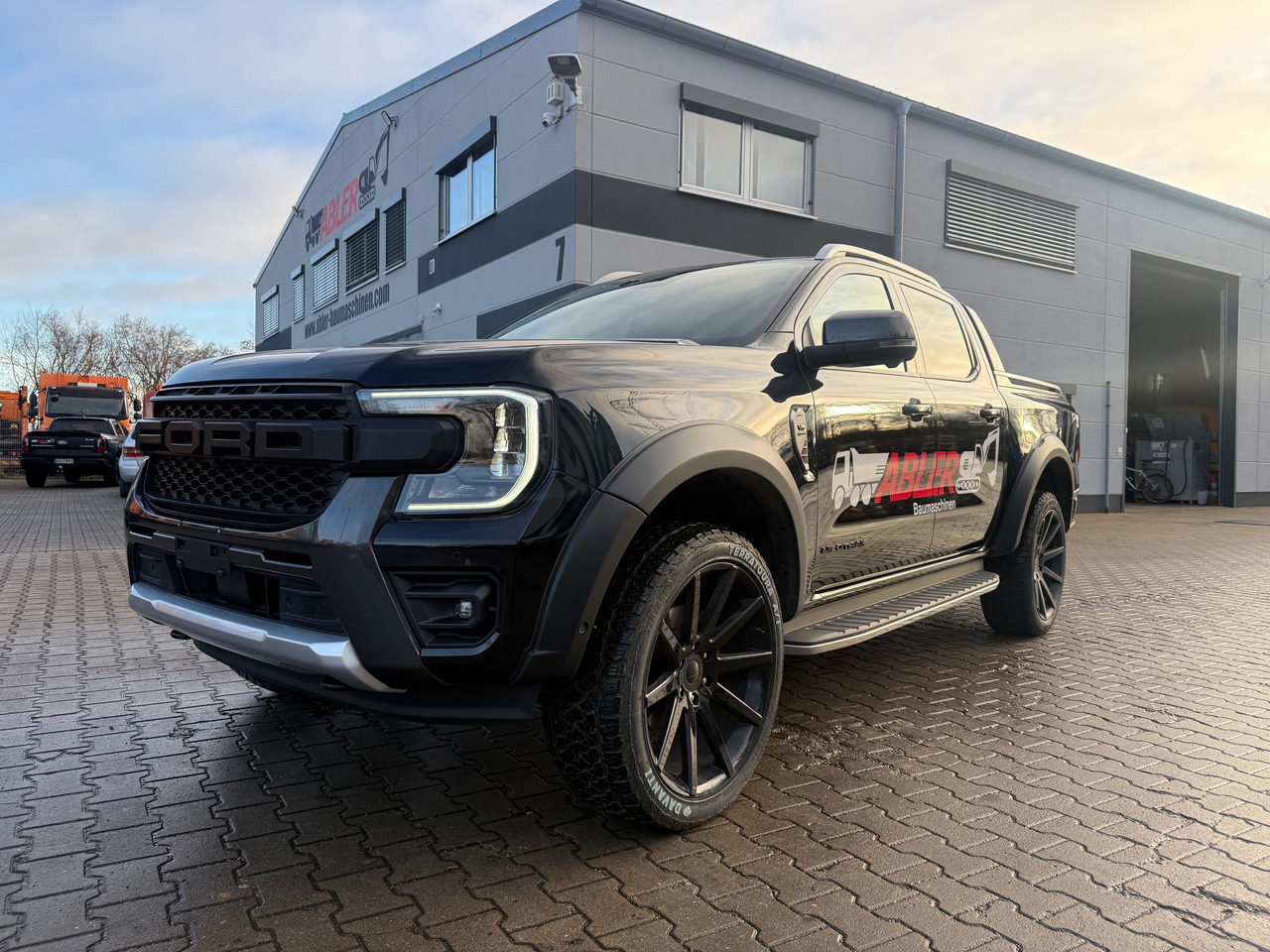 Ford Ranger Wildtrak 3.0 V6 Raptor Optik VOLL - Автомобил: слика 3 Ford Ranger Wildtrak 3.0 V6 Raptor Optik VOLL - Автомобил: слика 3