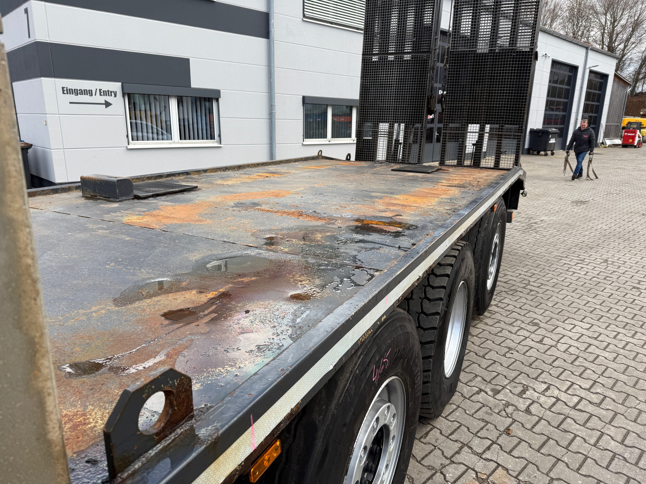 Автотранспортен камион Iveco 4-Achs Baumaschinentransporter hydr. Rampe: слика 9