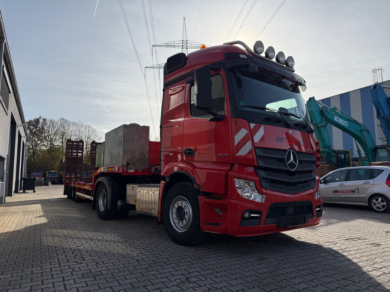 Mercedes-Benz 1845 Actros mit Goldhofer Tieflader - Камион влекач, Полуприколка за низок утовар: слика 3 Mercedes-Benz 1845 Actros mit Goldhofer Tieflader - Камион влекач, Полуприколка за низок утовар: слика 3