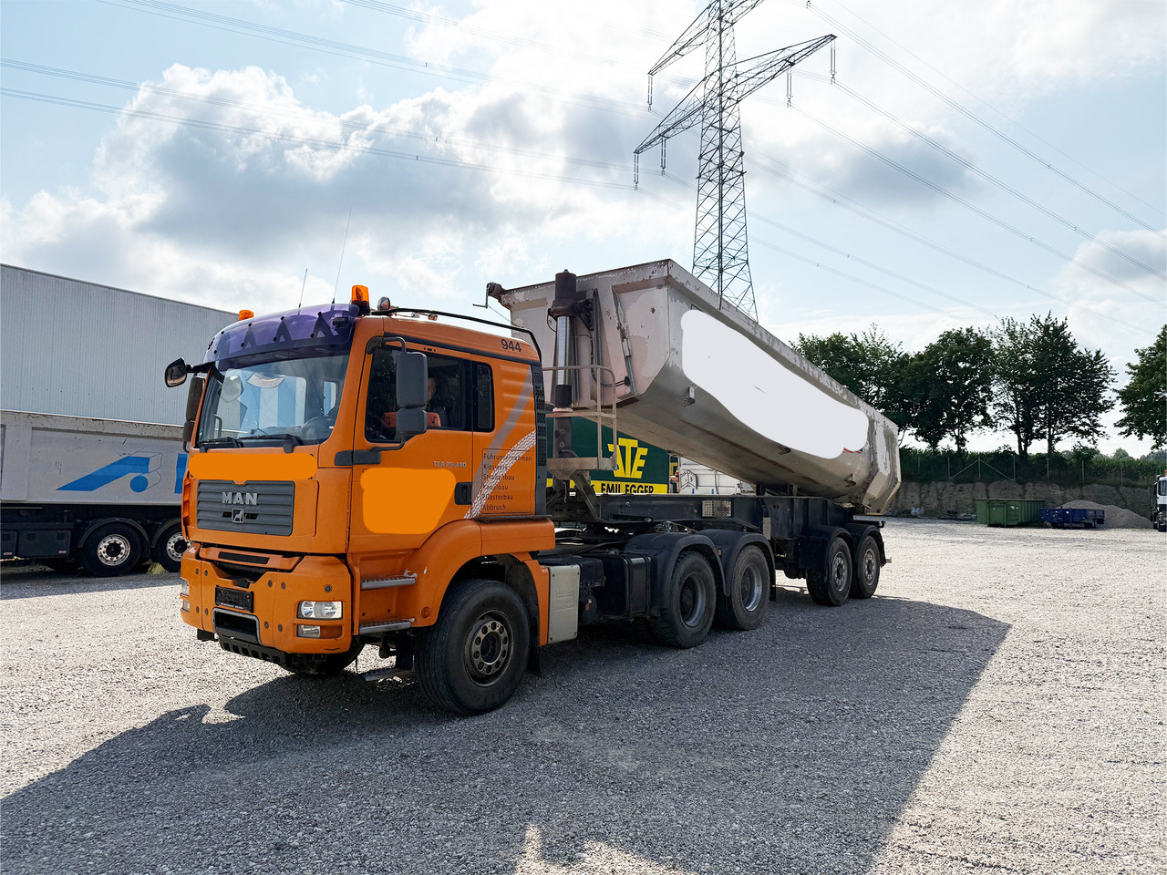 MAN TGA 26.480 6x4 SZM mit Kippauflieger - Кипер: слика 3 MAN TGA 26.480 6x4 SZM mit Kippauflieger - Кипер: слика 3