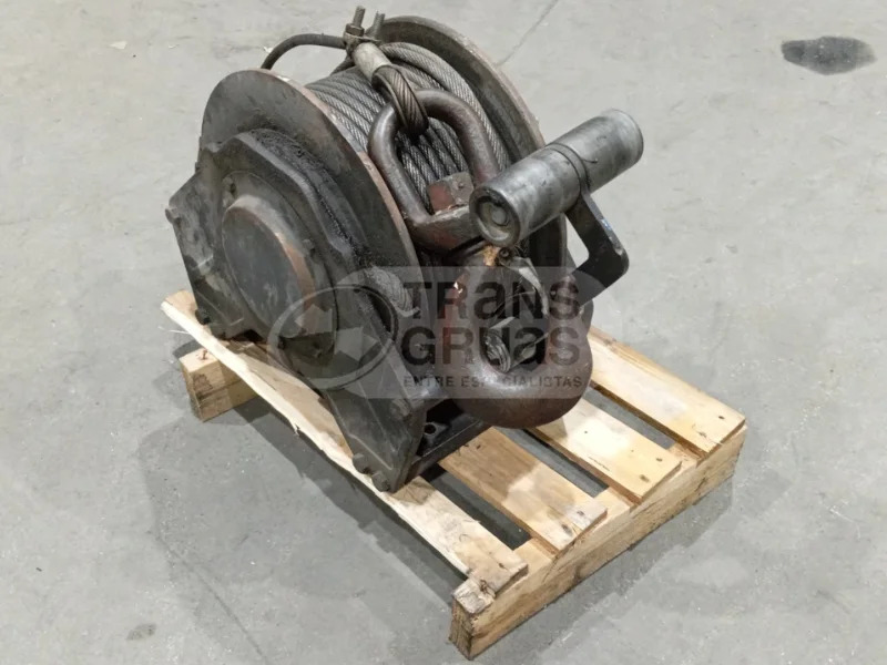 Cabrestante de elevación Dinamic Oil - Чекрек: слика 3 Cabrestante de elevación Dinamic Oil - Чекрек: слика 3